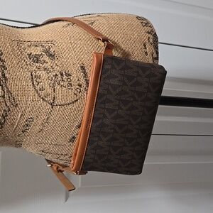 Michael Kors belt bag - LIKE NEW - brown MK logo print